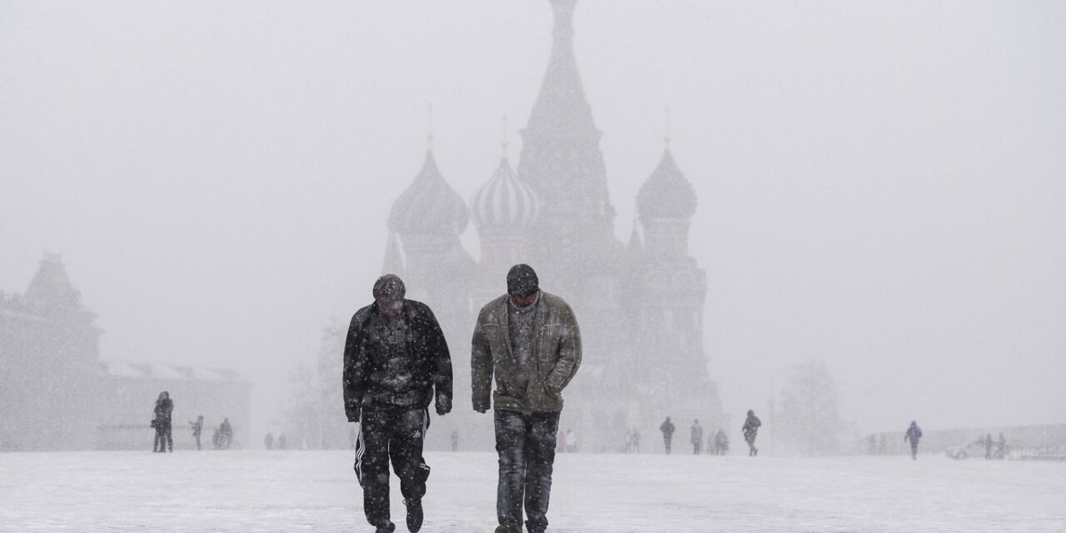 Оттепель сменится ледяным кошмаром: синоптики предупредили о рекордных снегопадах в регионах Оттепель сменится ледяным кошмаром: синоптики предупредили о рекордных снегопадах в регионах